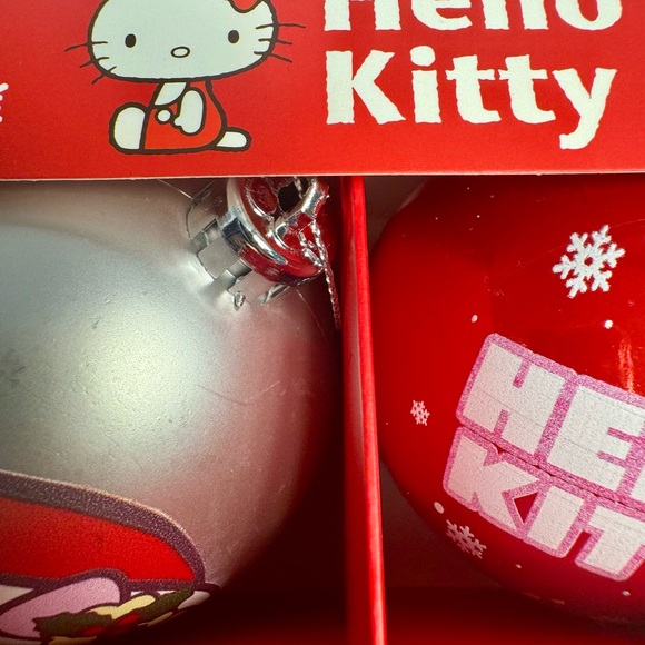 NWT. Disney Primark ornament set of 4 Hello Kitty - Picture 7 of 11